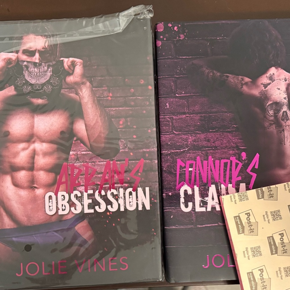 Connor's Claim & Arian's Obsession -baddies edition